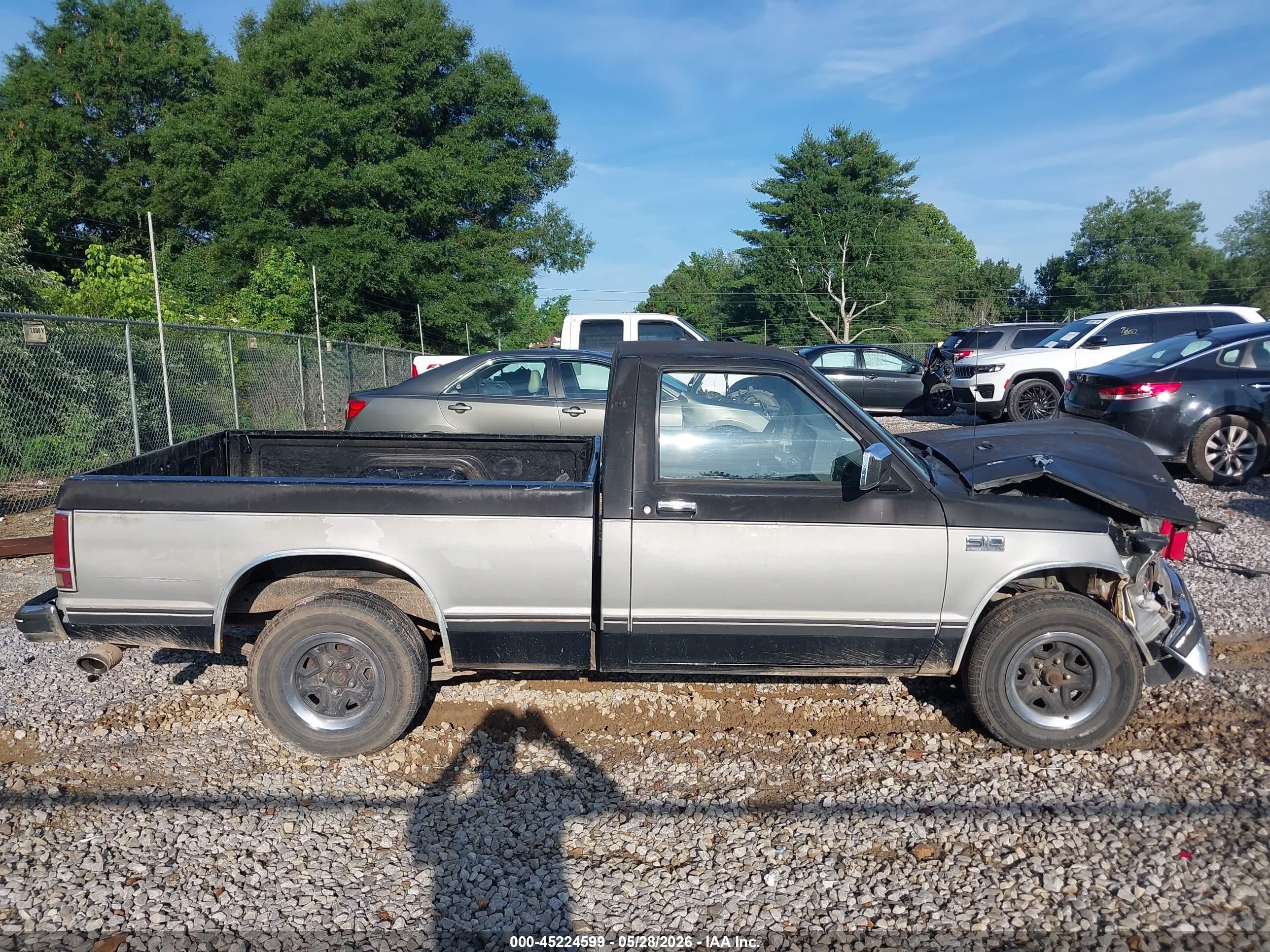 1989 Chevrolet S Truck S10 Black vin: 1GCCS14Z2K2199727