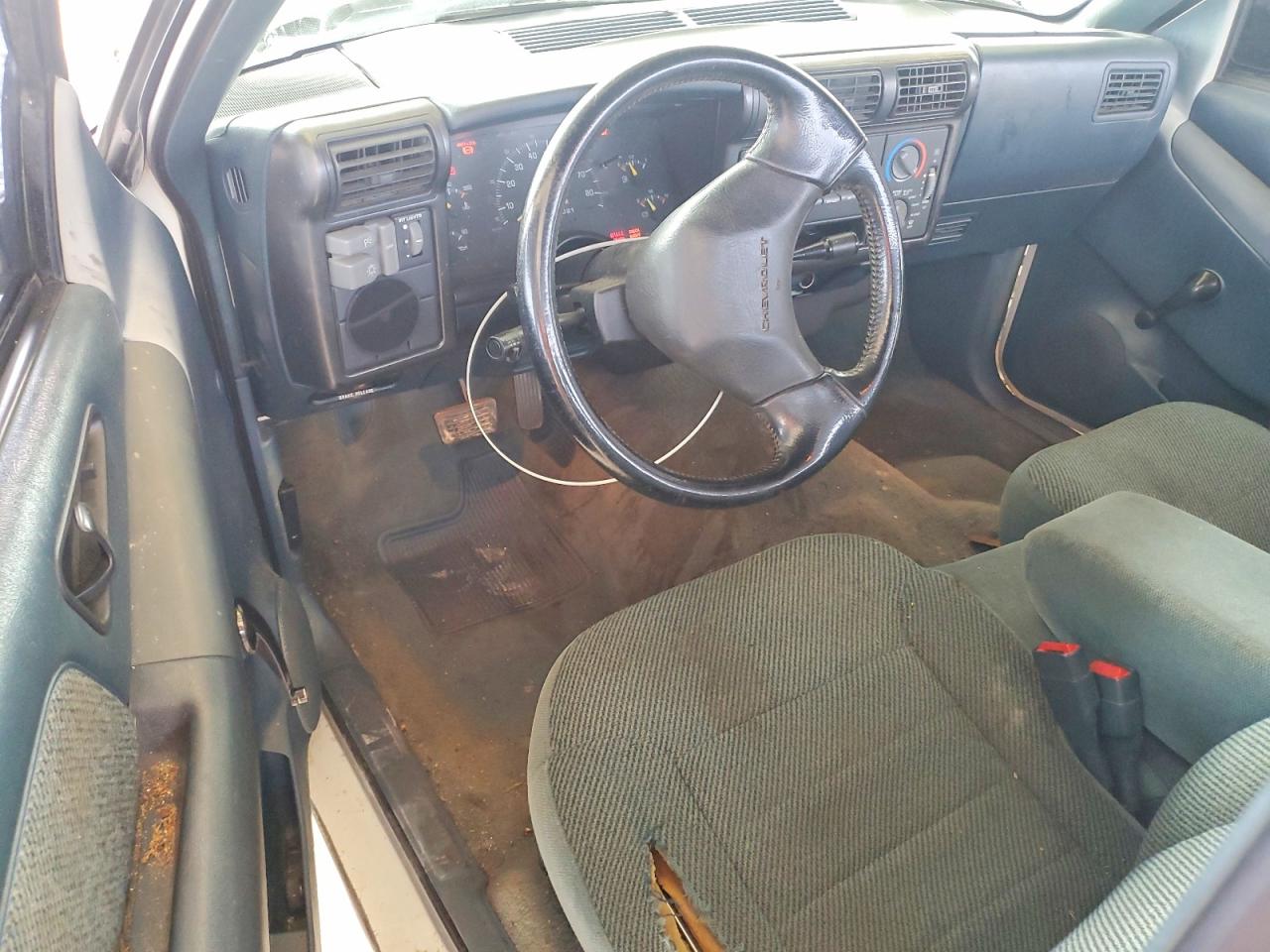 1994 Chevrolet S Truck S10 White vin: 1GCCS14Z2R8184877