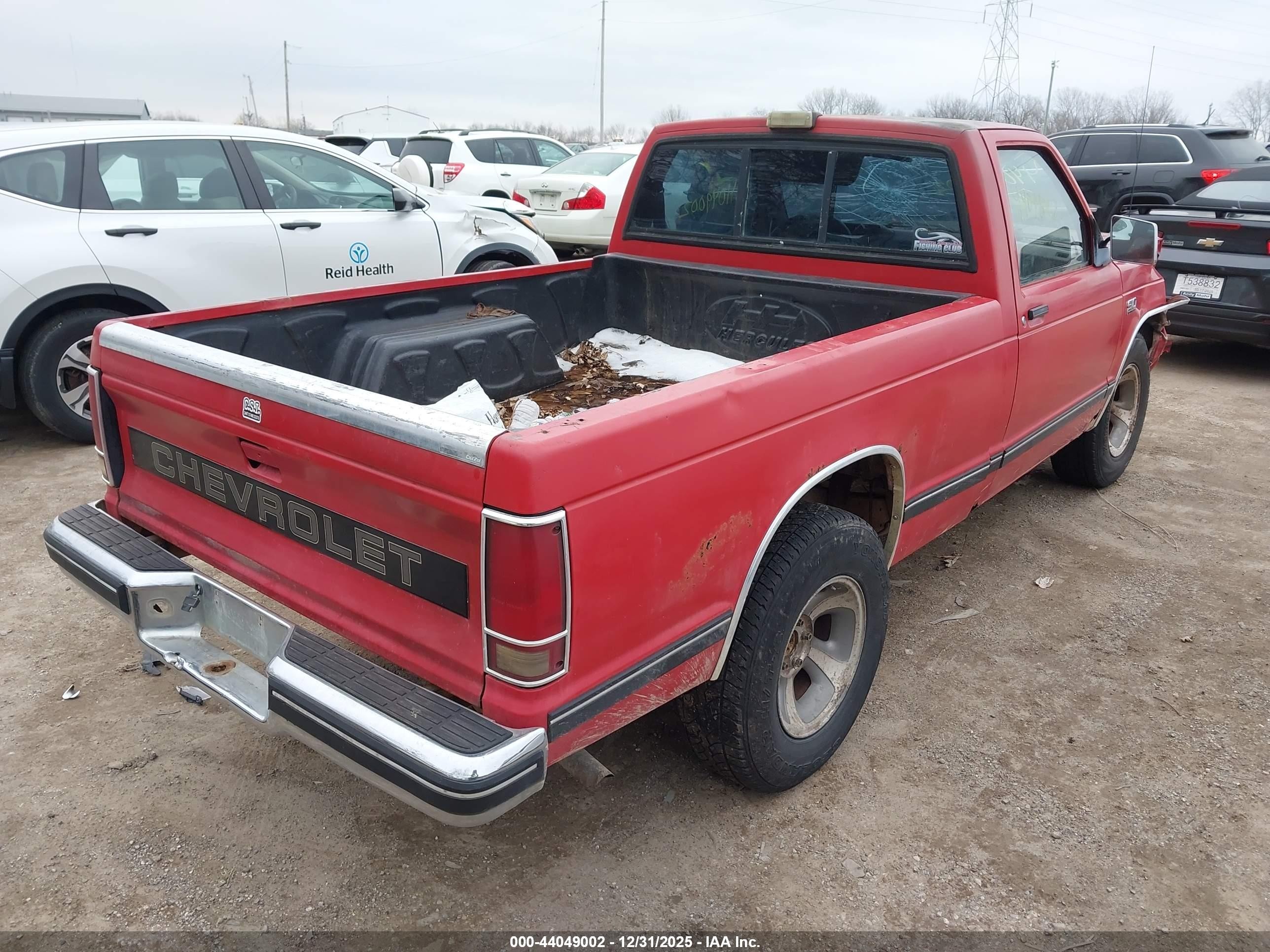 1988 Chevrolet S Truck S10 Red vin: 1GCCS14Z4J2261711