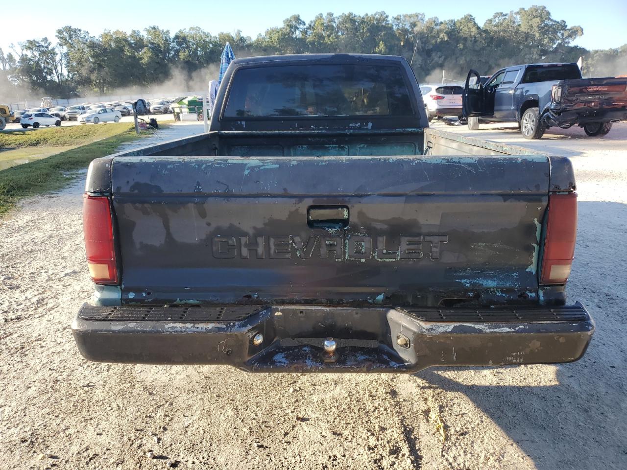 1991 Chevrolet S Truck S10 Gray vin: 1GCCS14Z4M8260205