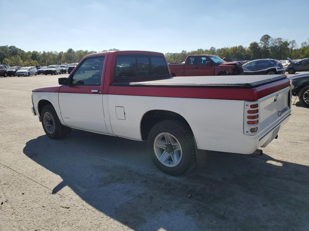 1992 Chevrolet S Truck S10 Two Tone vin: 1GCCS14Z4N2127691