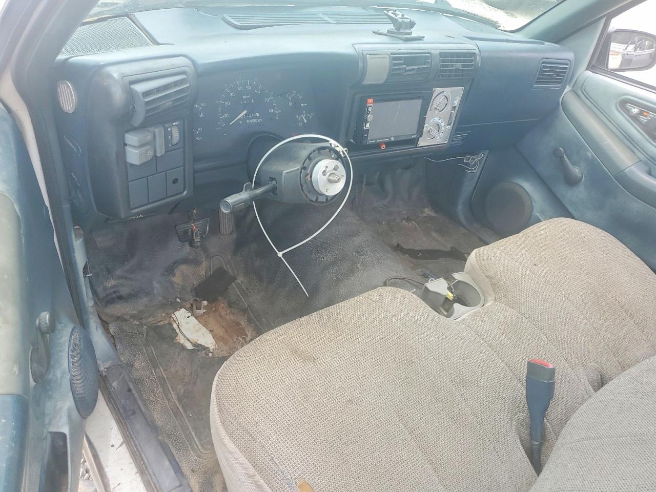 1994 Chevrolet S Truck S10 White vin: 1GCCS14Z5R8223672