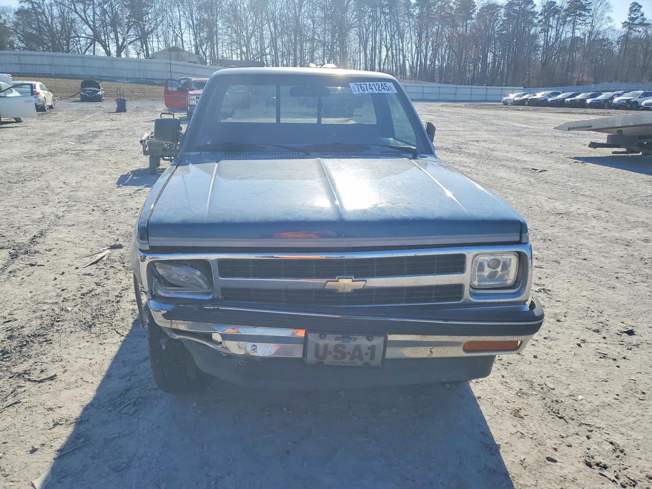 1991 Chevrolet S Truck S10 Two Tone vin: 1GCCS14Z9M8245327