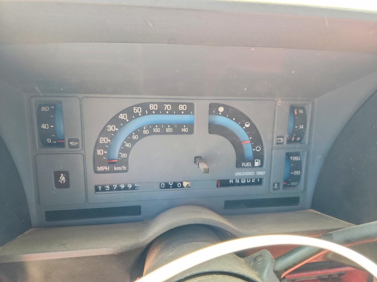 1988 Chevrolet S Truck S10 White vin: 1GCCS14ZXJ8235191
