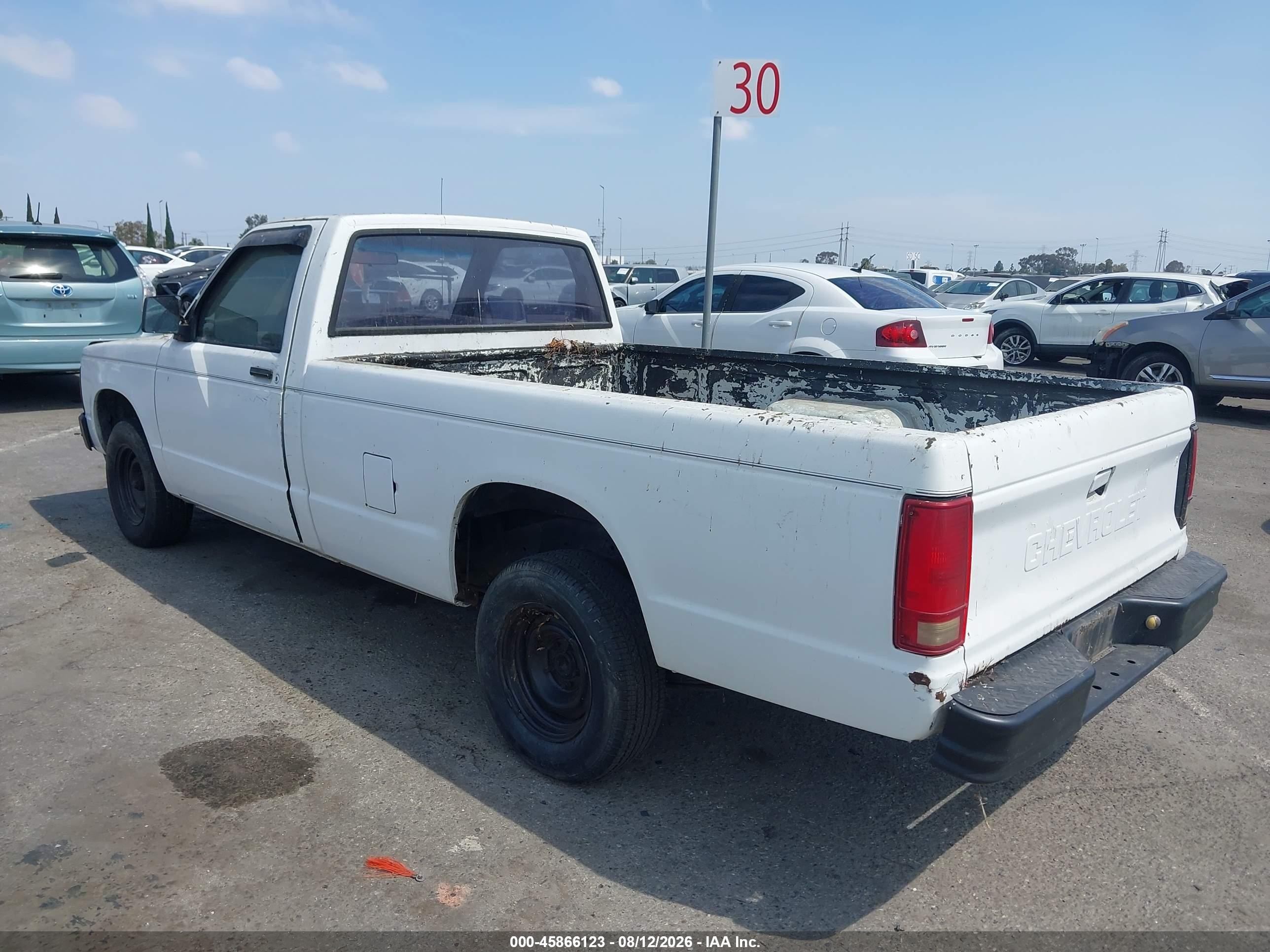 1991 Chevrolet S Truck S10 White vin: 1GCCS14ZXM8100717