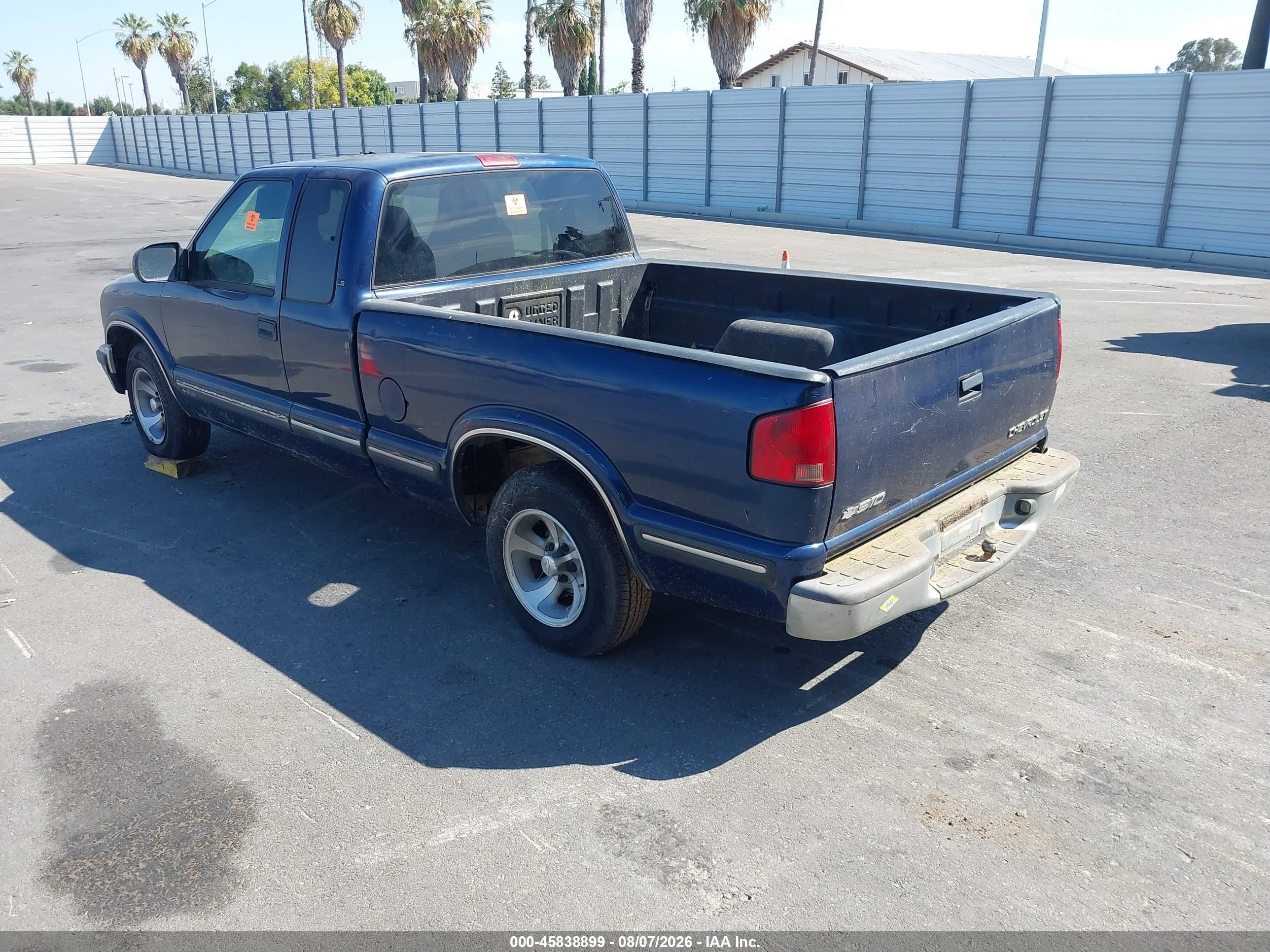 1999 Chevrolet S-10 Ls Blue vin: 1GCCS1941X8132540