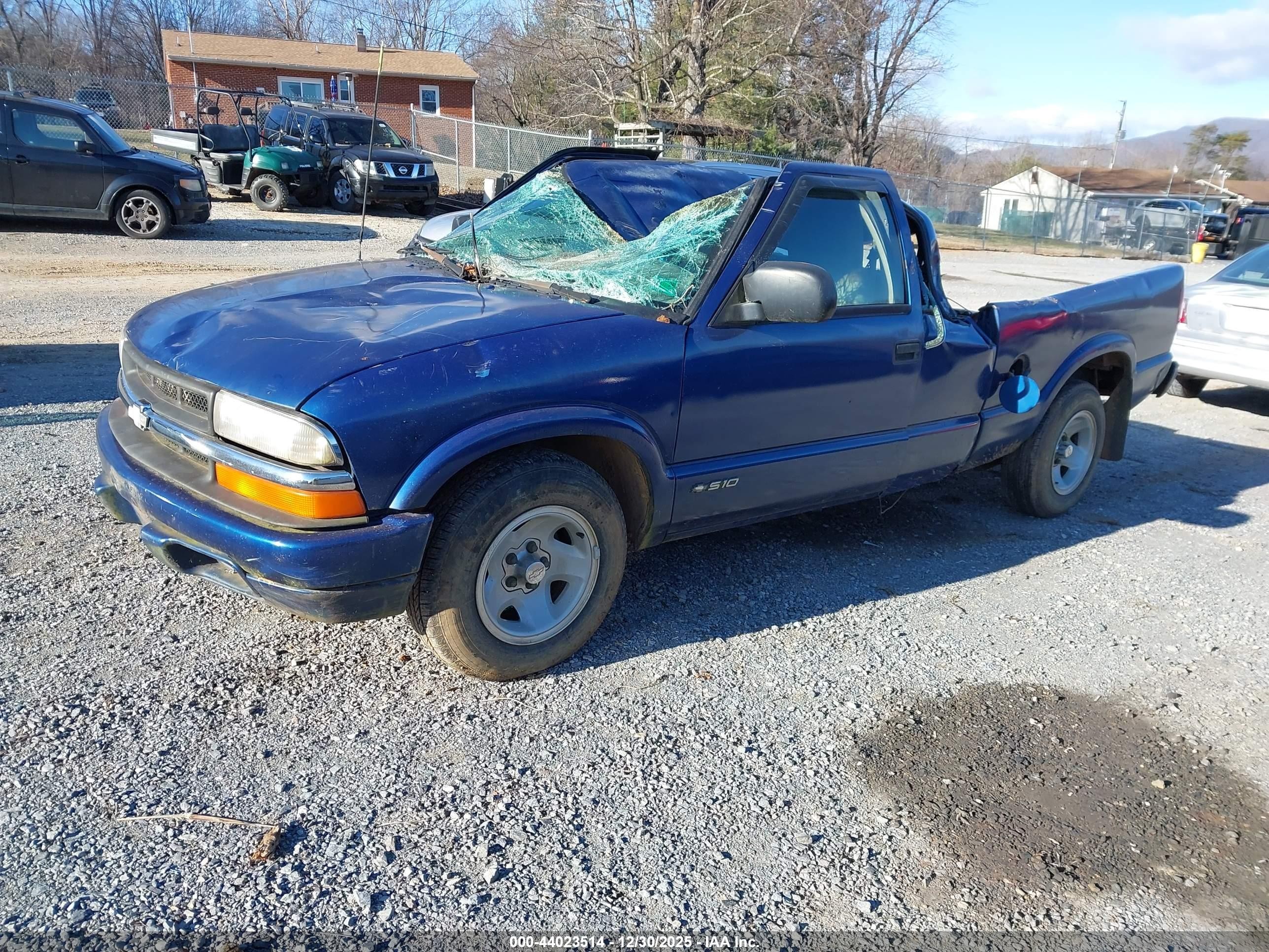 1999 Chevrolet S-10 Ls Blue vin: 1GCCS1941XK145615