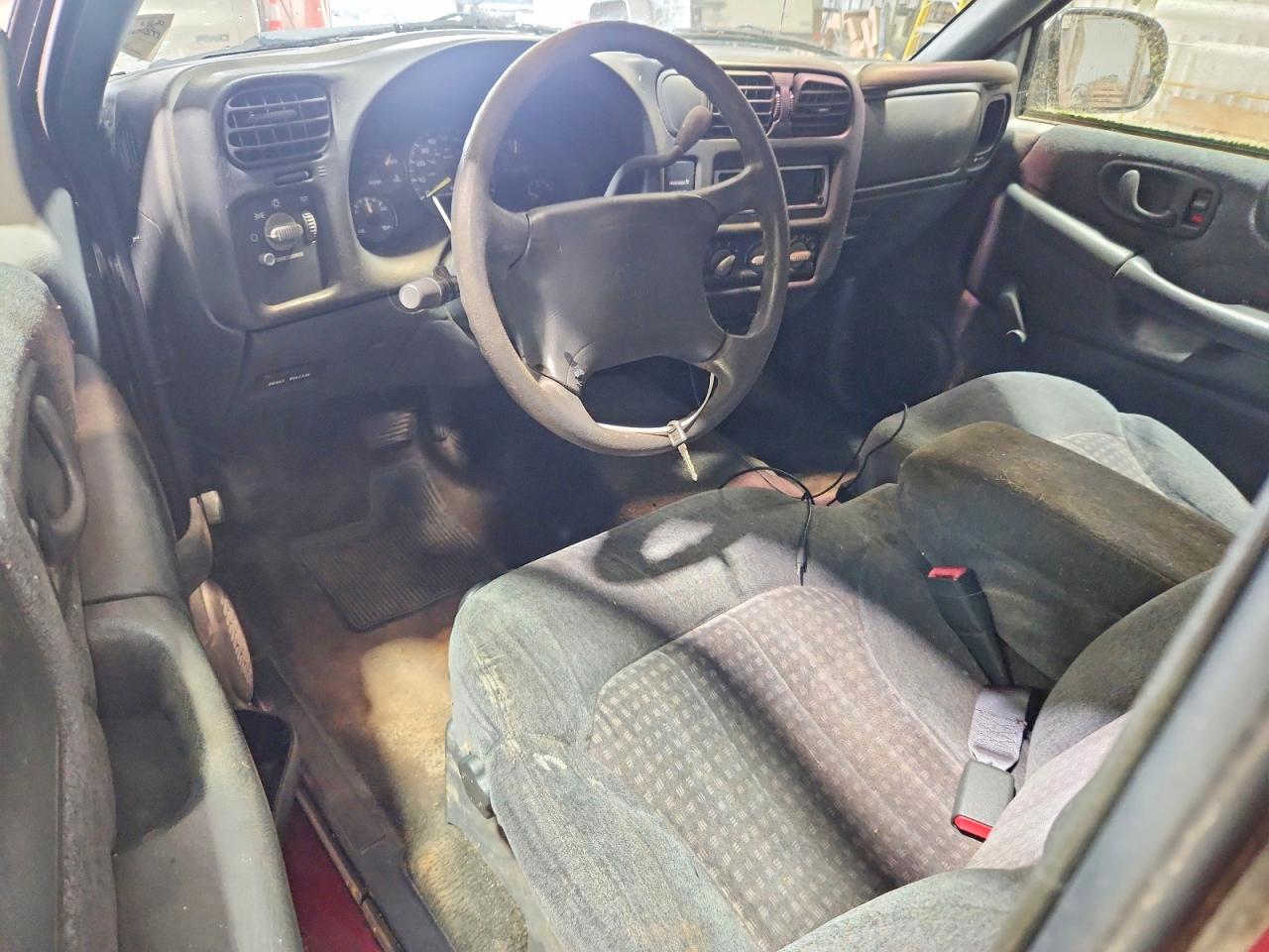 1998 Chevrolet S Truck S10 Burgundy vin: 1GCCS1942WK259377