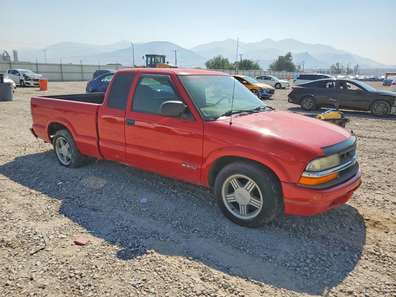 1999 Chevrolet S Truck S10 Red vin: 1GCCS1942X8177650