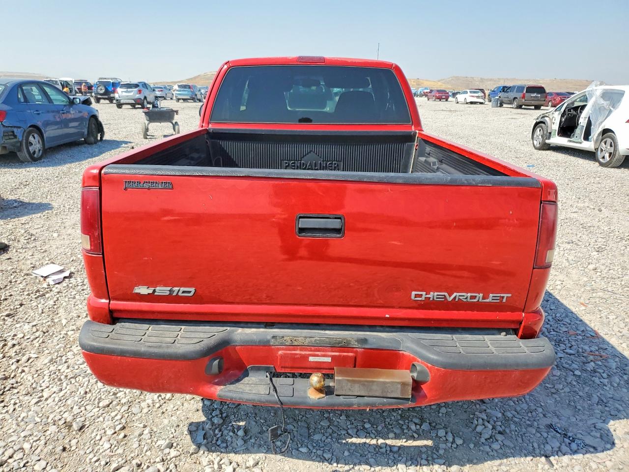 1999 Chevrolet S Truck S10 Red vin: 1GCCS1942X8177650