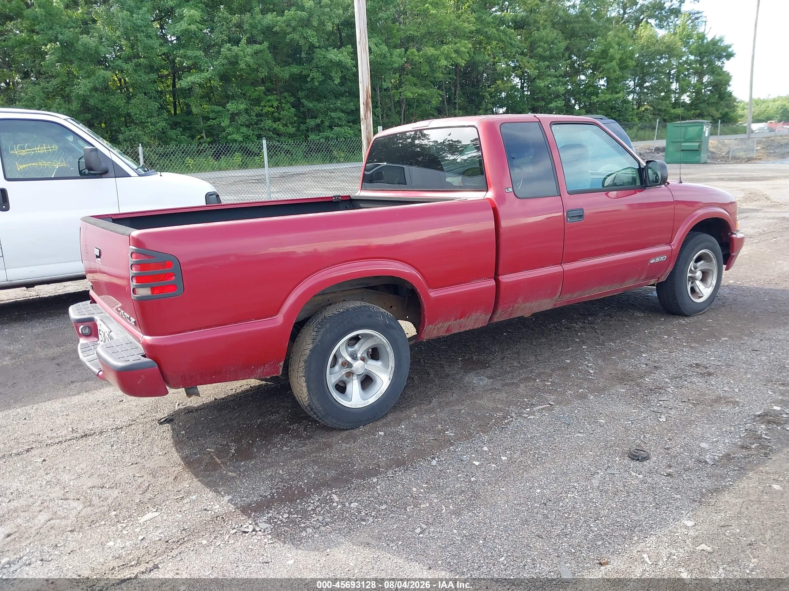 1999 Chevrolet S-10 Ls Red vin: 1GCCS1942XK119945