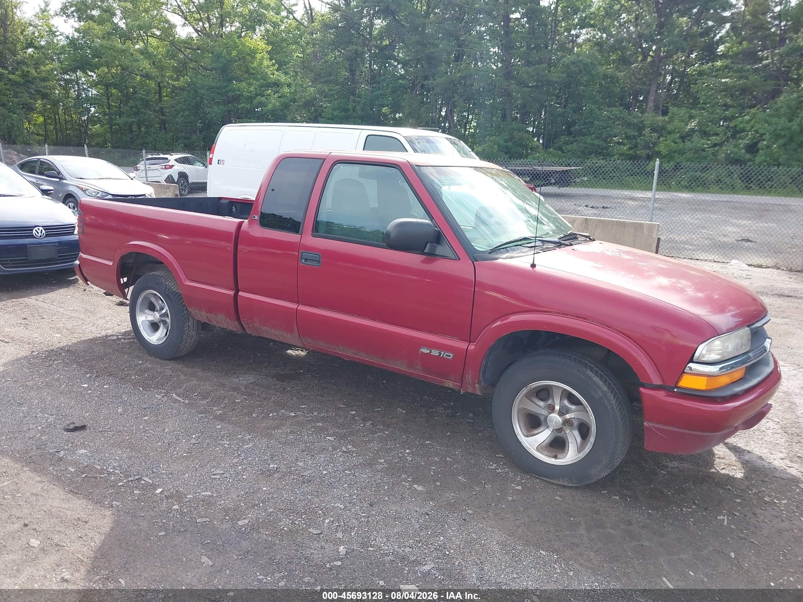 1999 Chevrolet S-10 Ls Red vin: 1GCCS1942XK119945