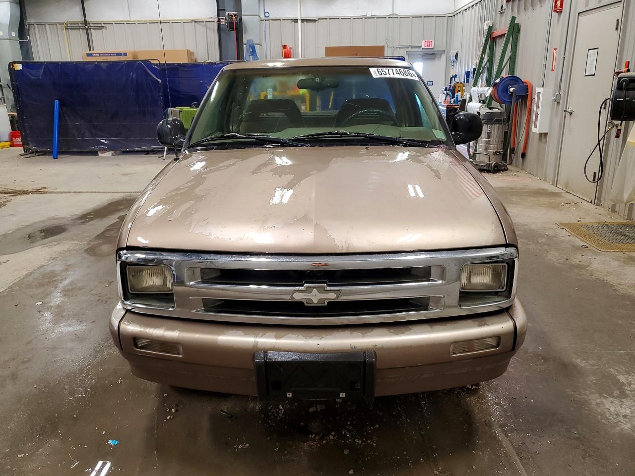 1996 Chevrolet S Truck S10 Tan vin: 1GCCS1943T8115670