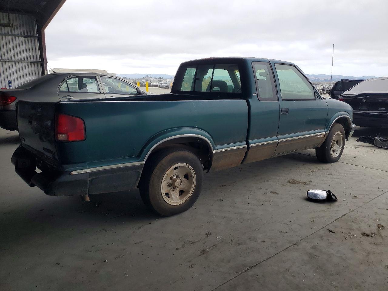 1997 Chevrolet S Truck S10 Green vin: 1GCCS1943V8103764