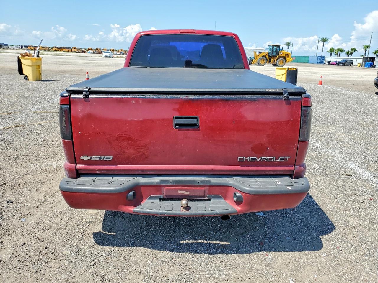 1999 Chevrolet S Truck S10 Red vin: 1GCCS1943XK112700