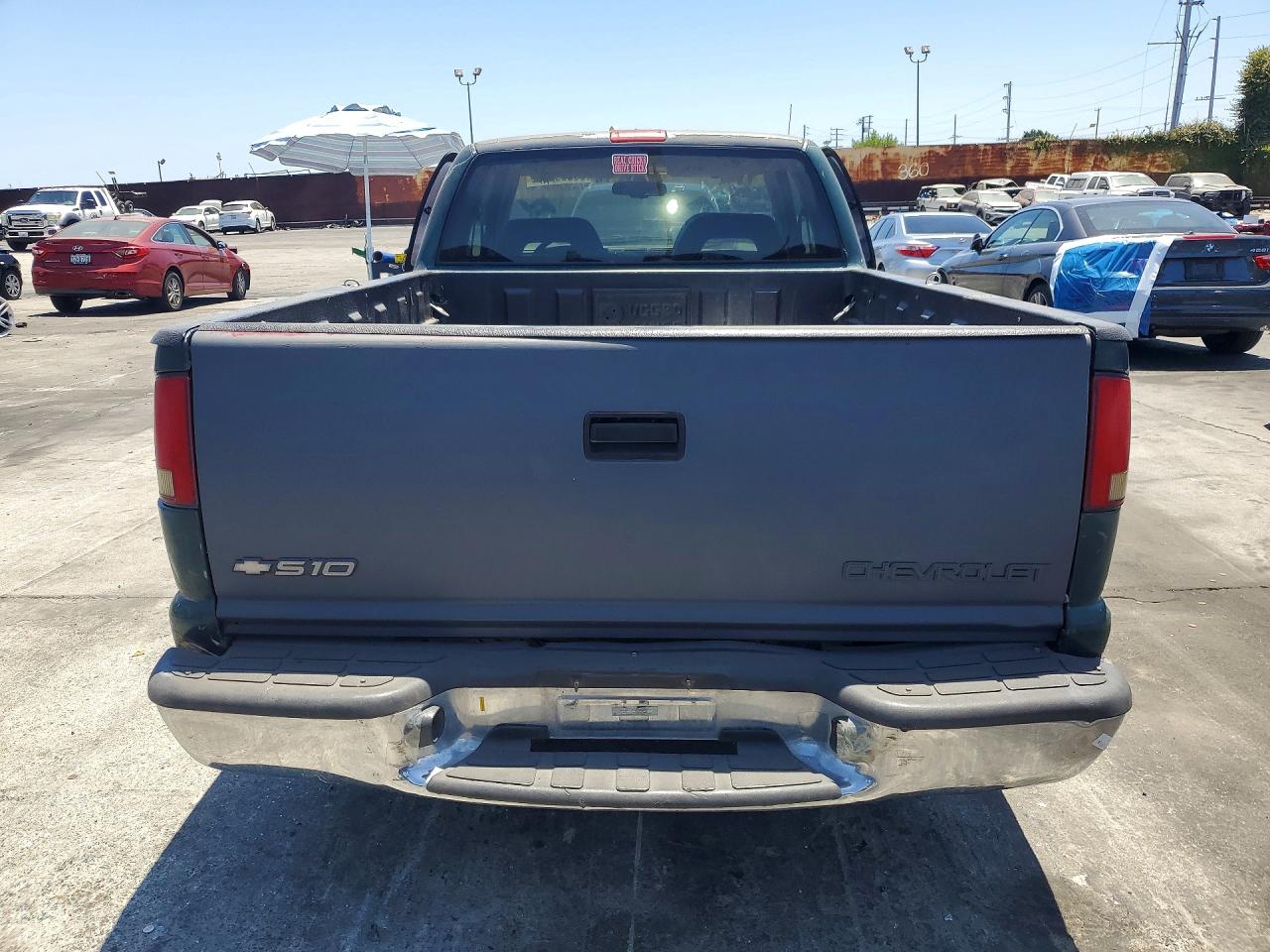 1996 Chevrolet S Truck S10 Green vin: 1GCCS1946T8107028