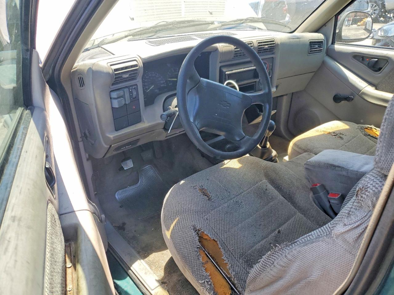 1996 Chevrolet S Truck S10 Green vin: 1GCCS1946T8107028