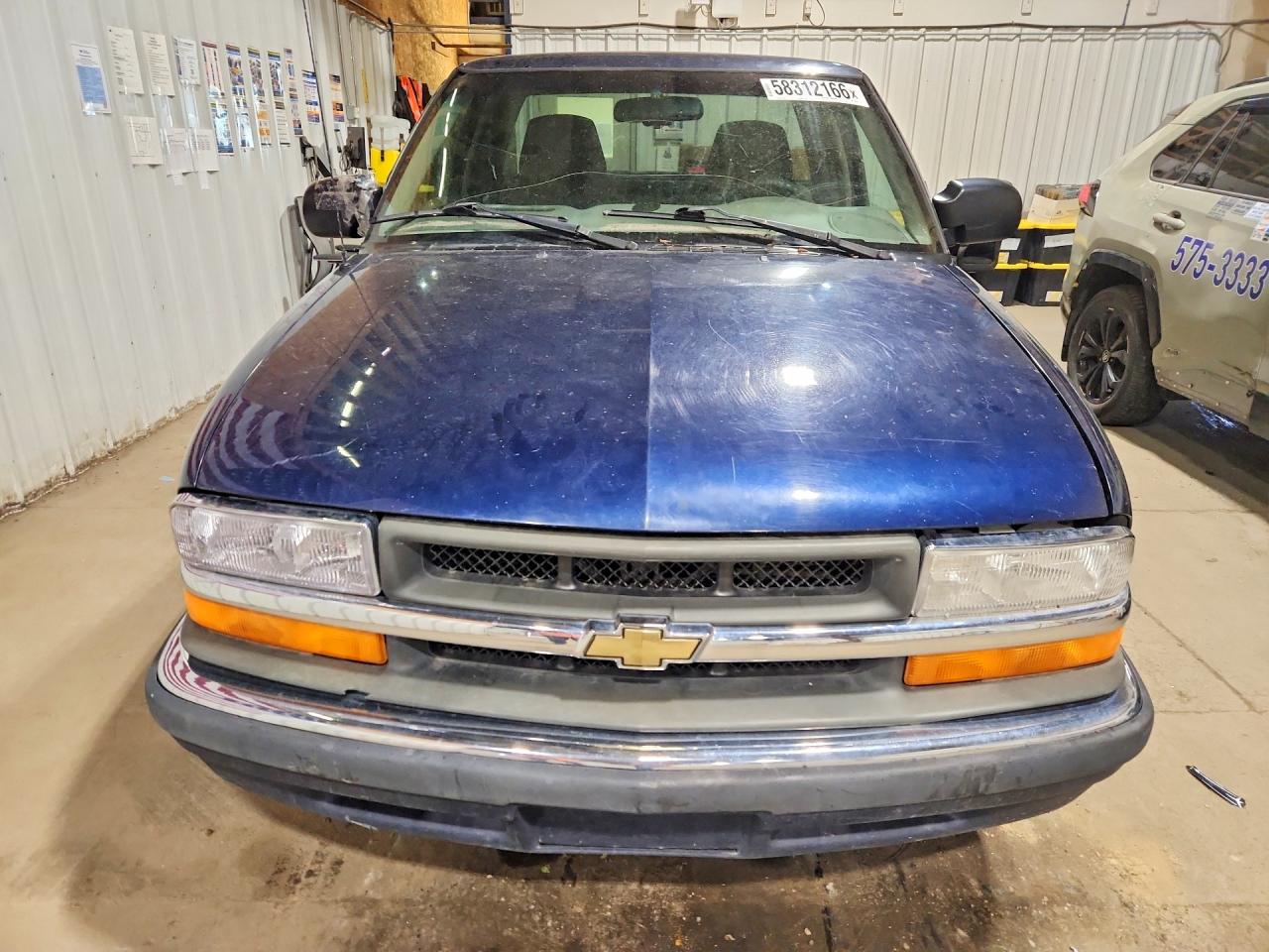 2000 Chevrolet S Truck S10 Blue vin: 1GCCS1947Y8149764