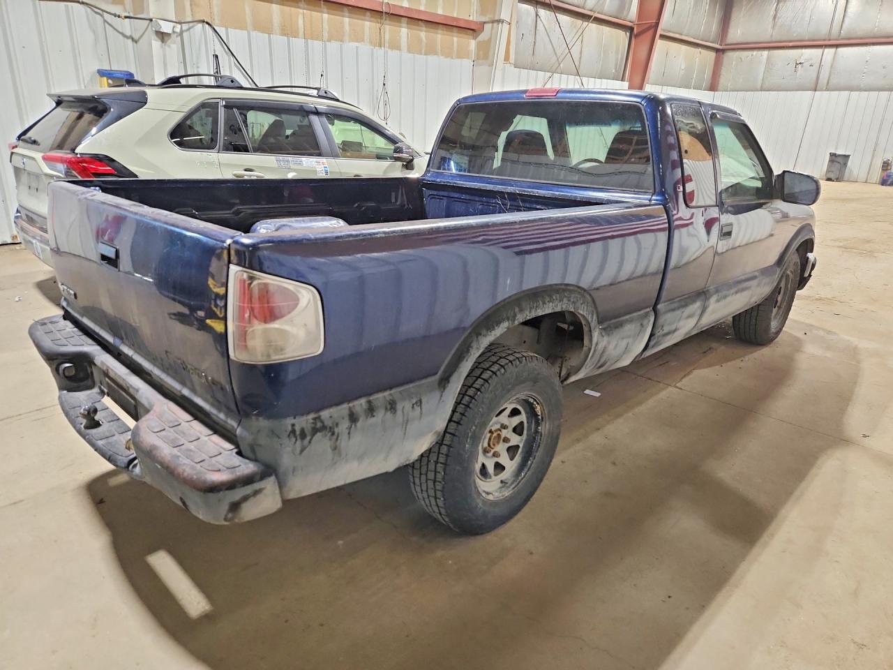 2000 Chevrolet S Truck S10 Blue vin: 1GCCS1947Y8149764