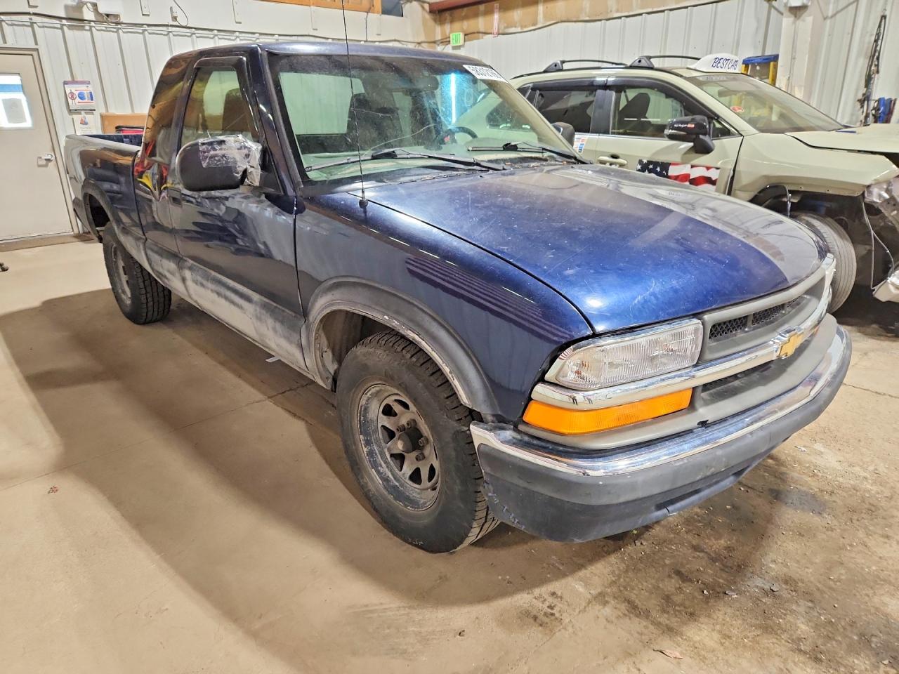 2000 Chevrolet S Truck S10 Blue vin: 1GCCS1947Y8149764