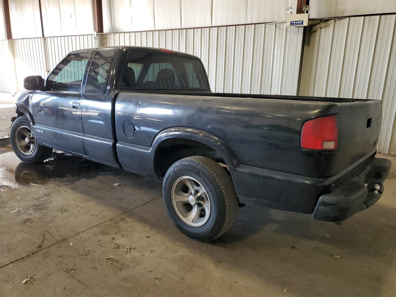 2000 Chevrolet S Truck S10 Черный vin: 1GCCS1947YK119781