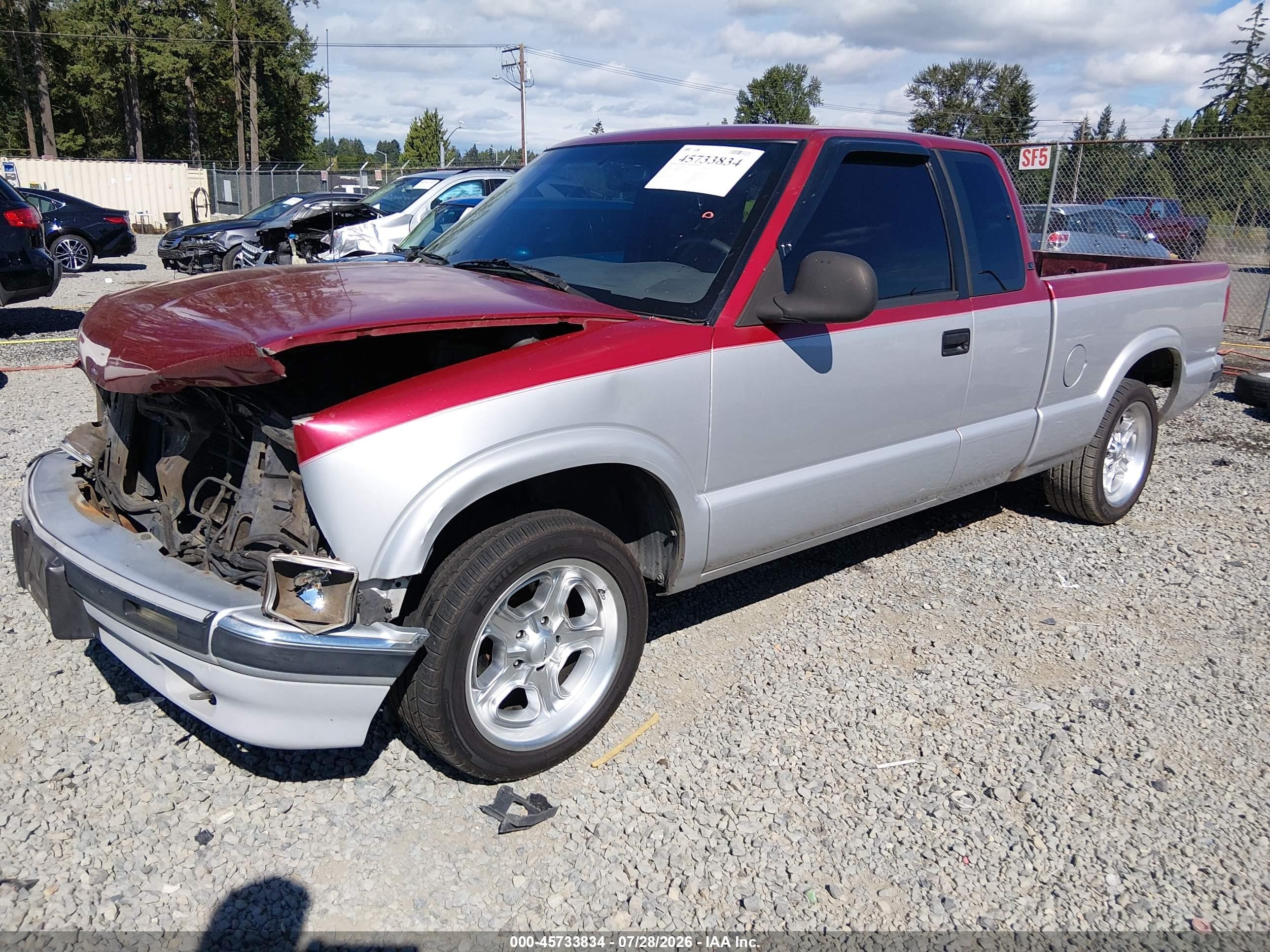1994 Chevrolet S Truck S10 Silver vin: 1GCCS1948R8233044