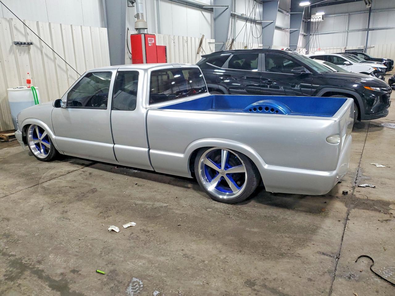 1995 Chevrolet S 10 Silver vin: 1GCCS1948S8126369