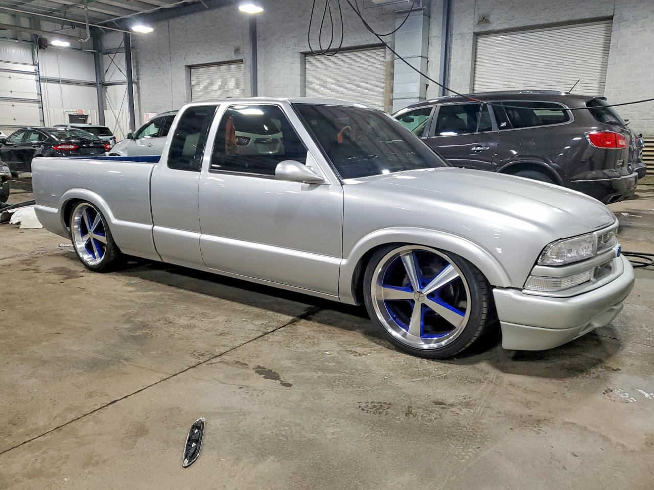 1995 Chevrolet S 10 Silver vin: 1GCCS1948S8126369