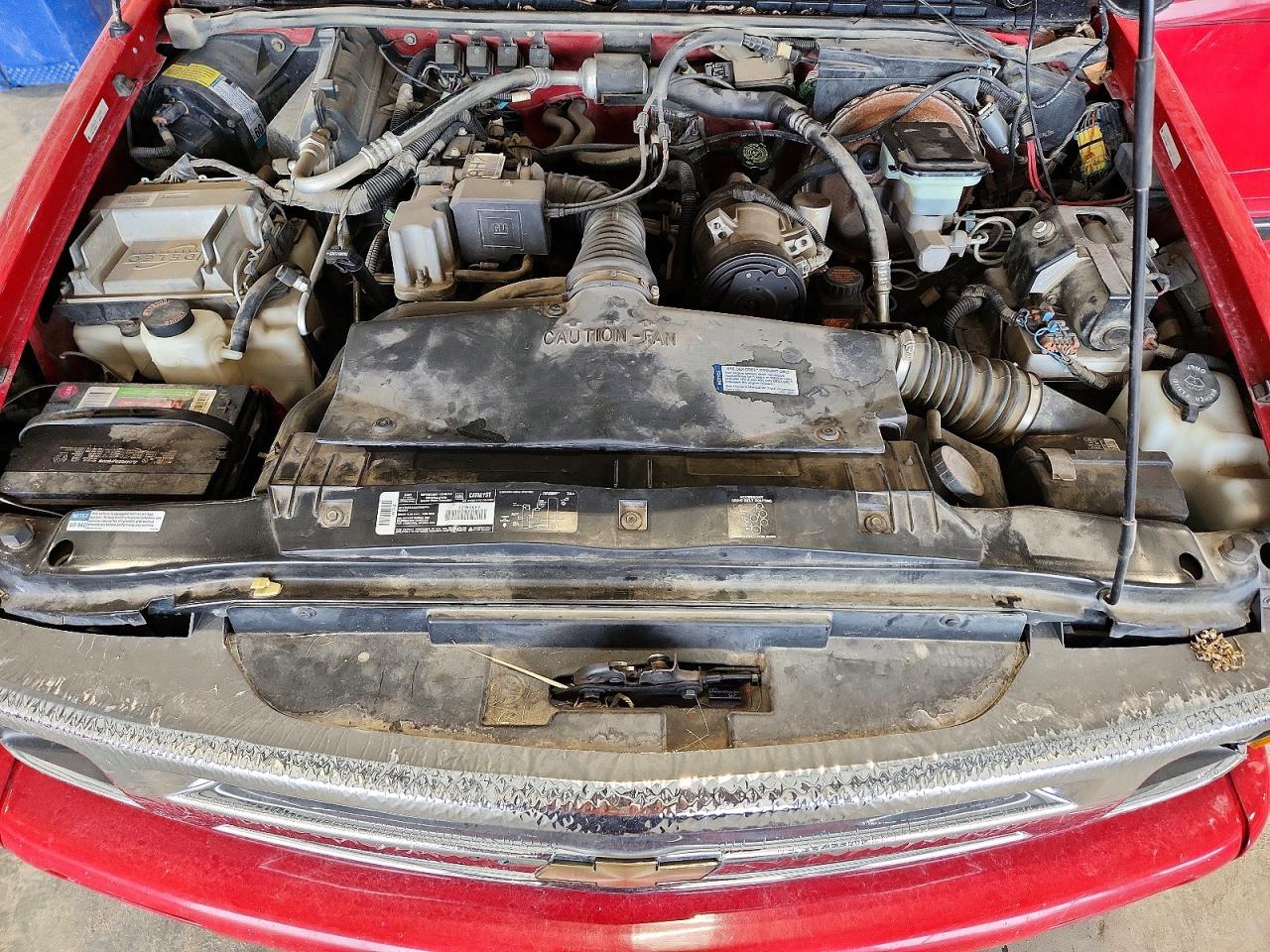 1997 Chevrolet S Truck S10 Red vin: 1GCCS1948V8124092