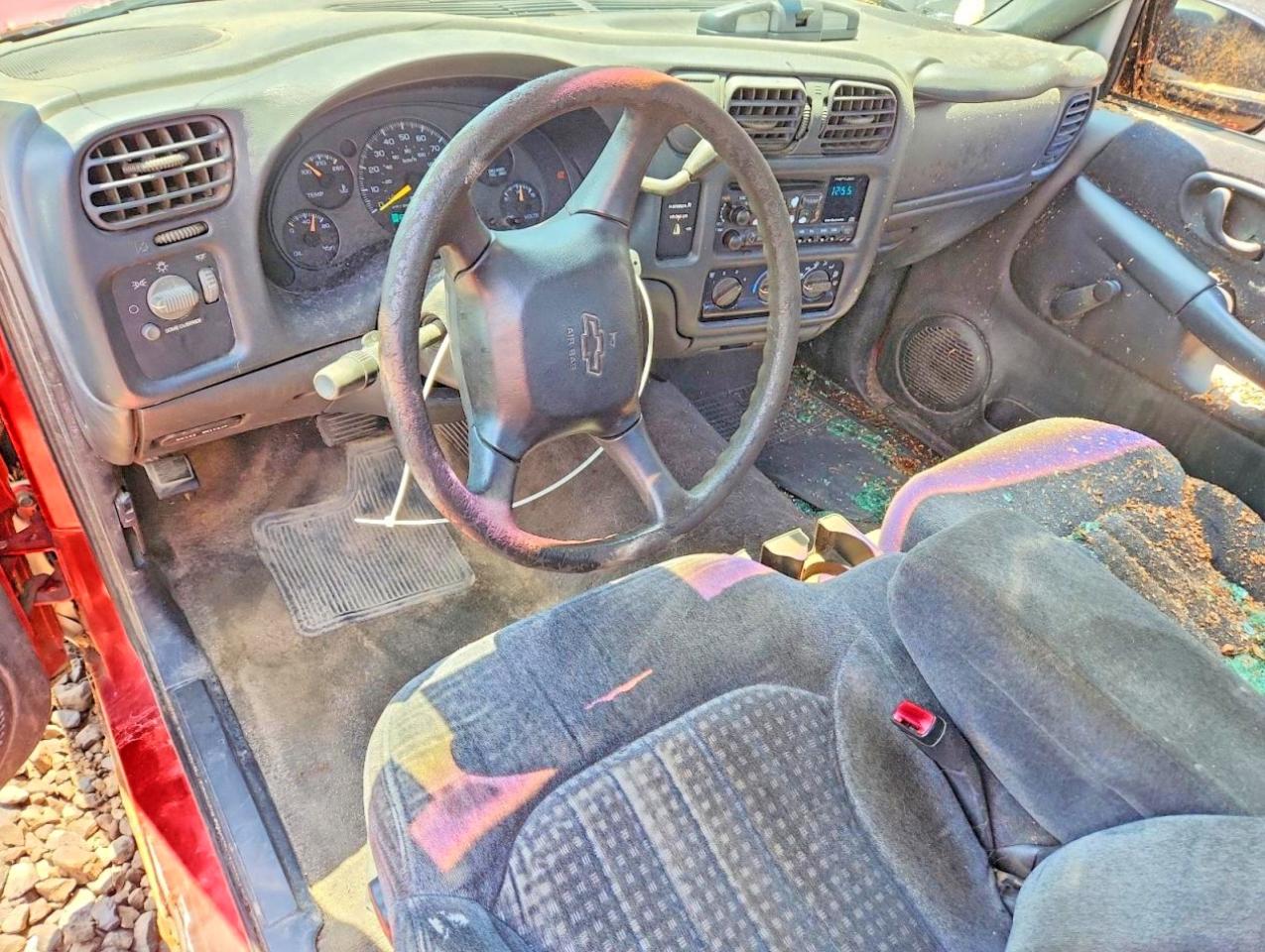 1999 Chevrolet S Truck S10 Red vin: 1GCCS1948X8163770