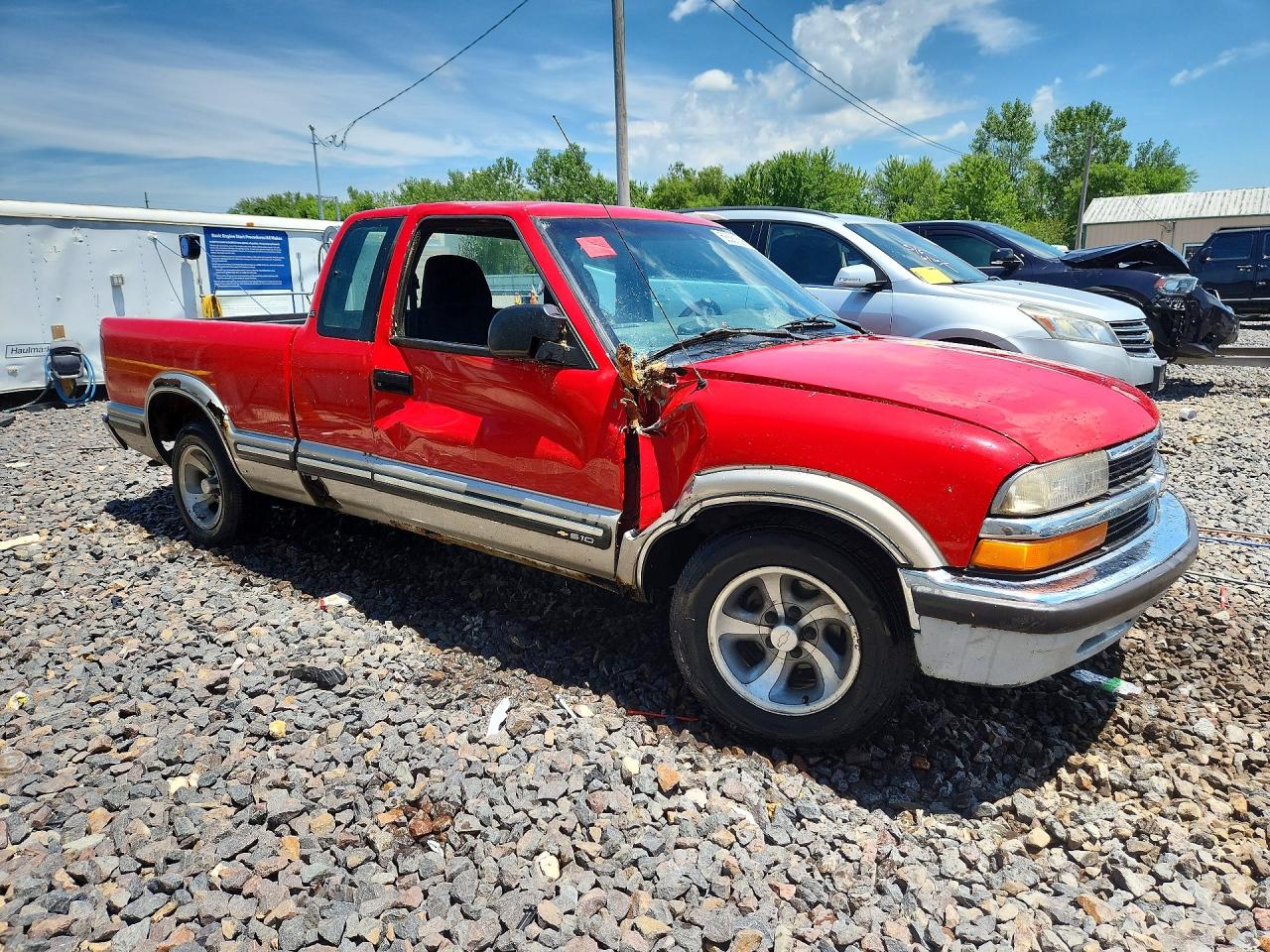 1999 Chevrolet S Truck S10 Red vin: 1GCCS1948X8163770