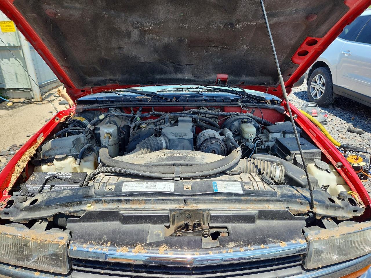 1999 Chevrolet S Truck S10 Red vin: 1GCCS1948X8163770