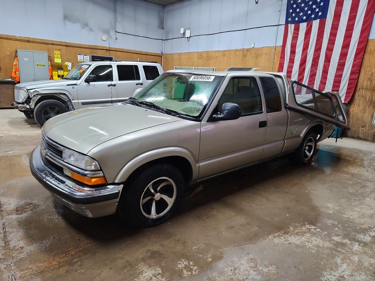 1GCCS1949WK255889