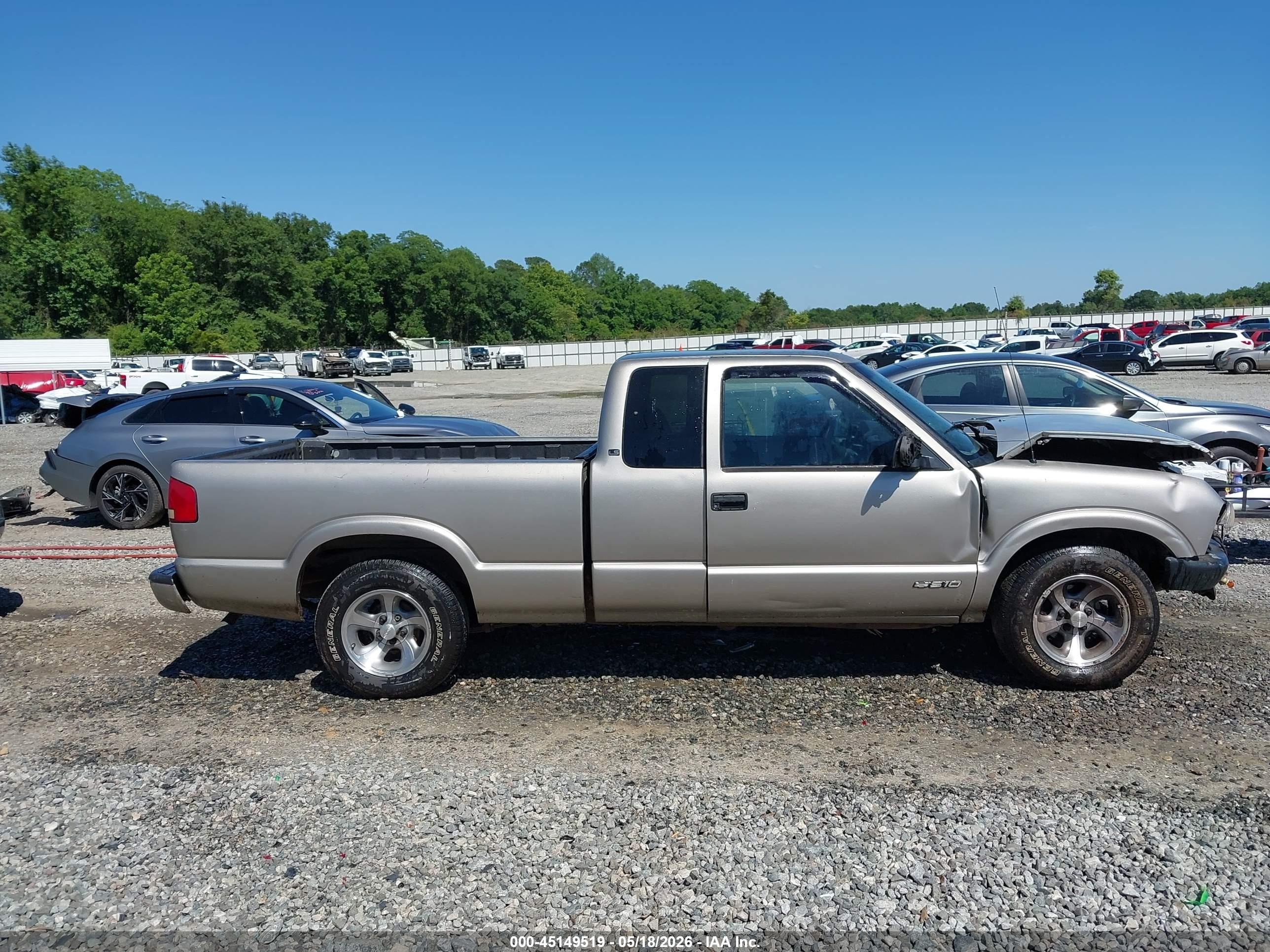 2000 Chevrolet S-10 Ls Gold vin: 1GCCS1949YK157092