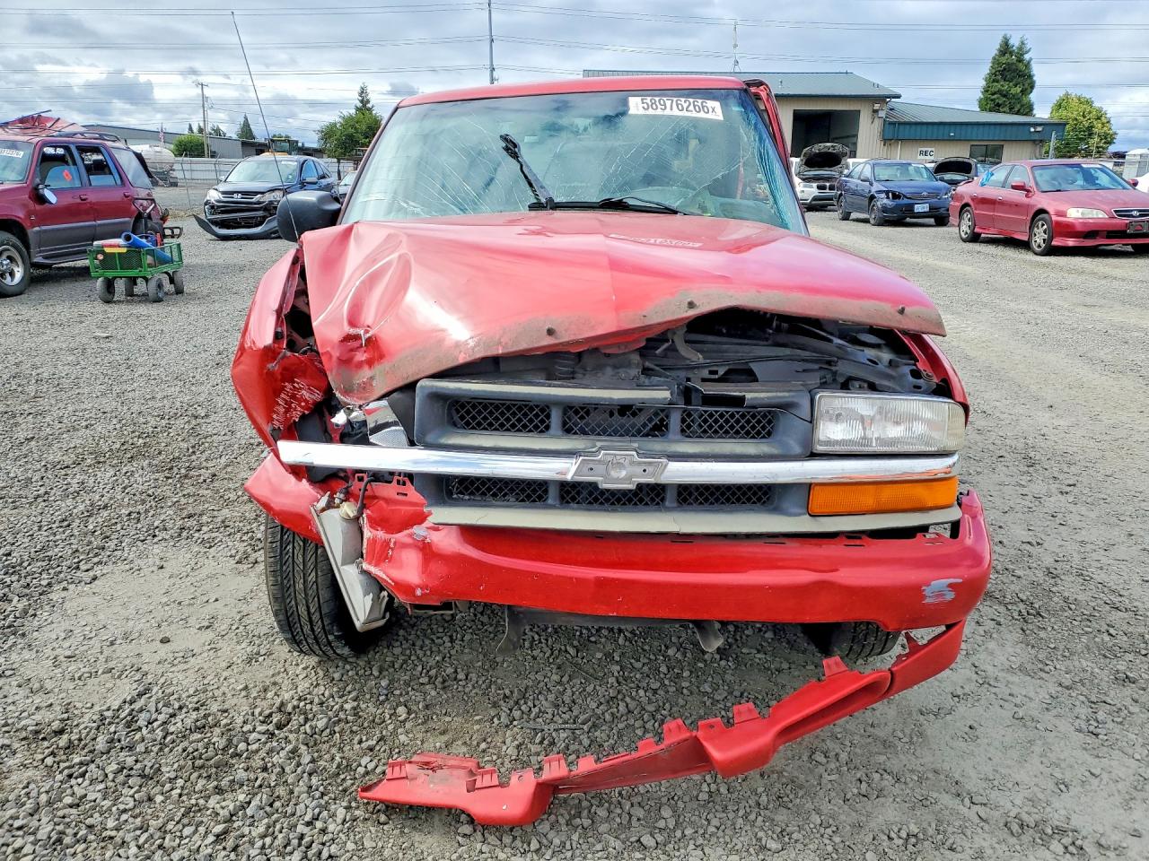 2000 Chevrolet S Truck S10 Red vin: 1GCCS194XY8127273