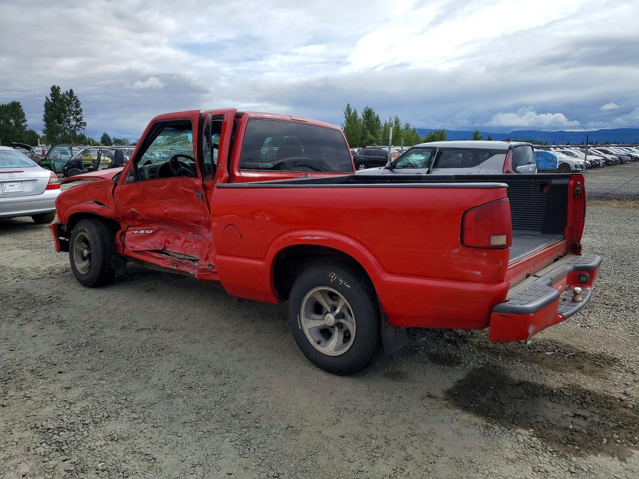 2000 Chevrolet S Truck S10 Red vin: 1GCCS194XY8127273