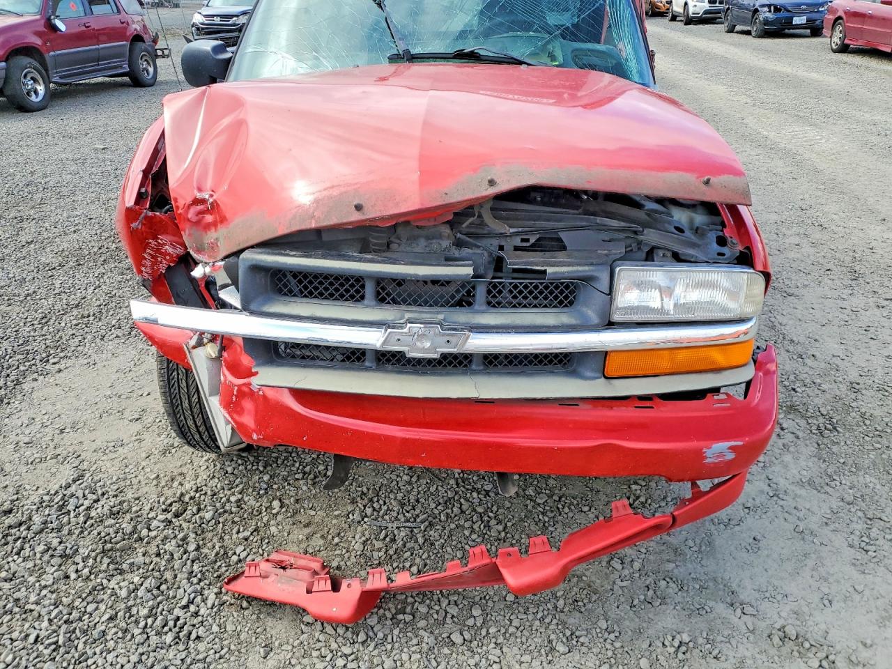 2000 Chevrolet S Truck S10 Red vin: 1GCCS194XY8127273