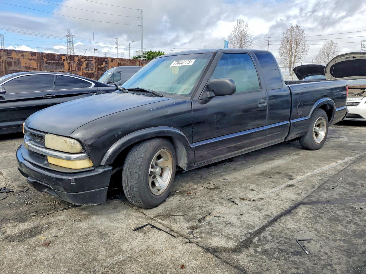 1GCCS1950Y8301666