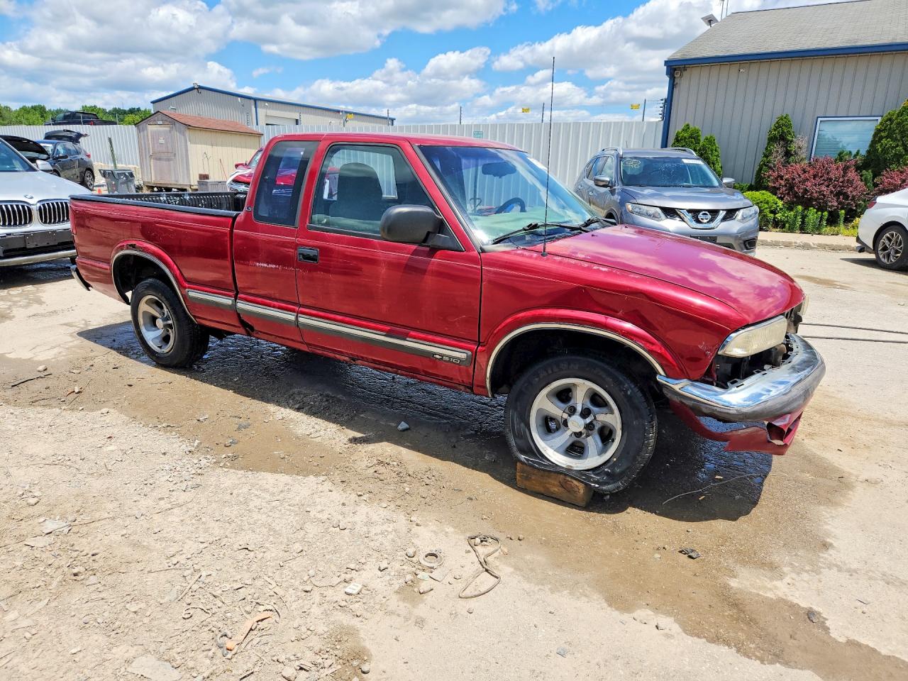 2000 Chevrolet S Truck S10 Brown vin: 1GCCS1950YK229953