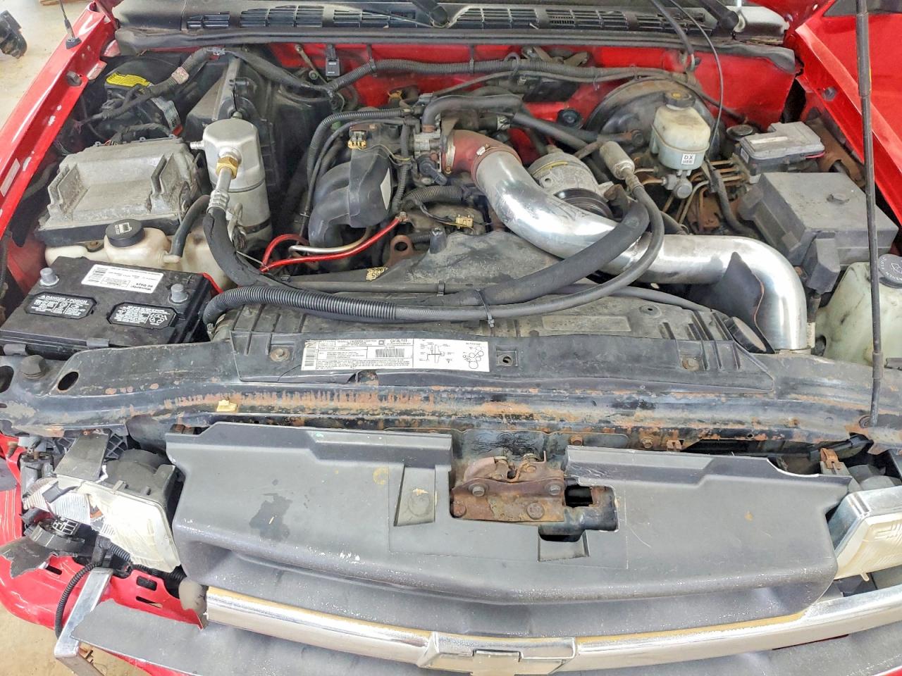 2001 Chevrolet S Truck S10 Red vin: 1GCCS195218251827