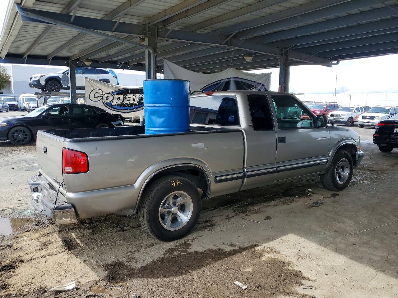 2001 Chevrolet S Truck S10 Gold vin: 1GCCS19541K119087