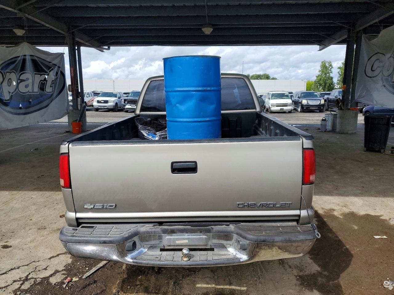2001 Chevrolet S Truck S10 Gold vin: 1GCCS19541K119087
