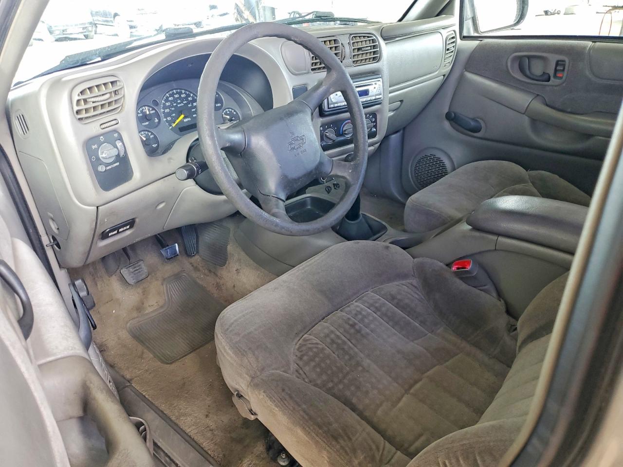 2001 Chevrolet S Truck S10 Gold vin: 1GCCS19541K119087