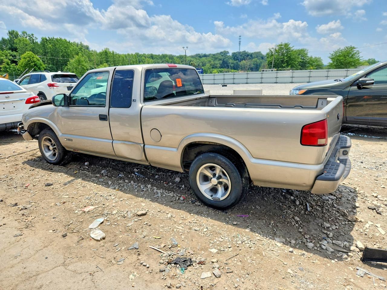 2000 Chevrolet S Truck S10 Gray vin: 1GCCS1954Y8245585