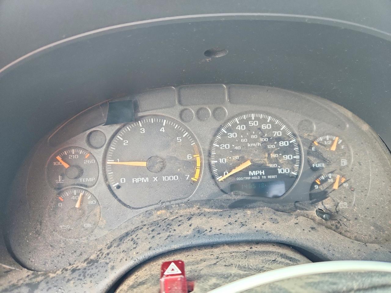 2002 Chevrolet S Truck S10 Silver vin: 1GCCS195528173531
