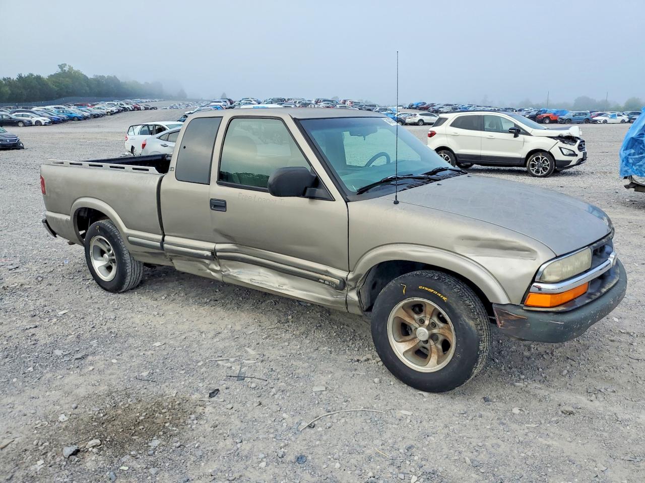 2001 Chevrolet S Truck S10 Gray vin: 1GCCS195618111182