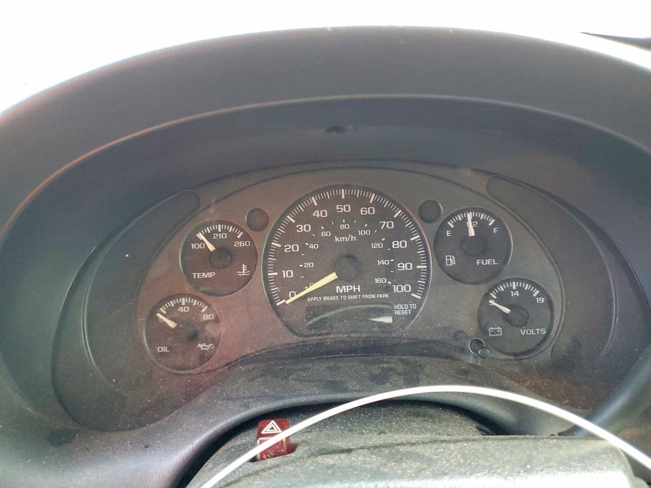 2001 Chevrolet S Truck S10 Gray vin: 1GCCS195618111182