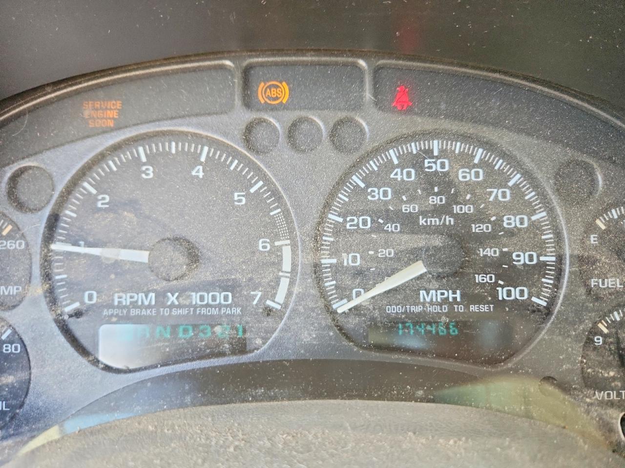 2002 Chevrolet S Truck S10 Tan vin: 1GCCS195X28233058