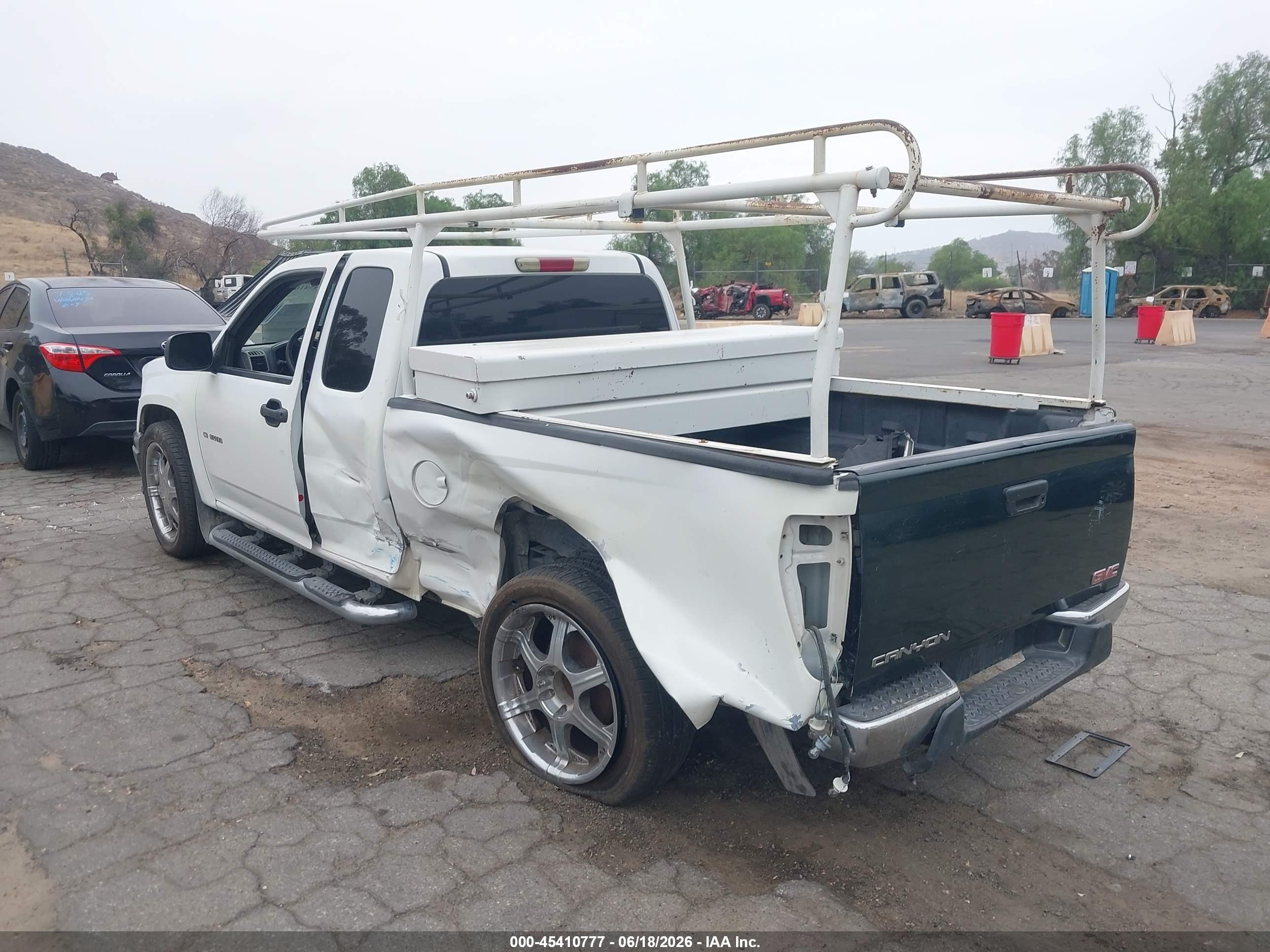 2005 Chevrolet Colorado Ls Белый vin: 1GCCS196258110951
