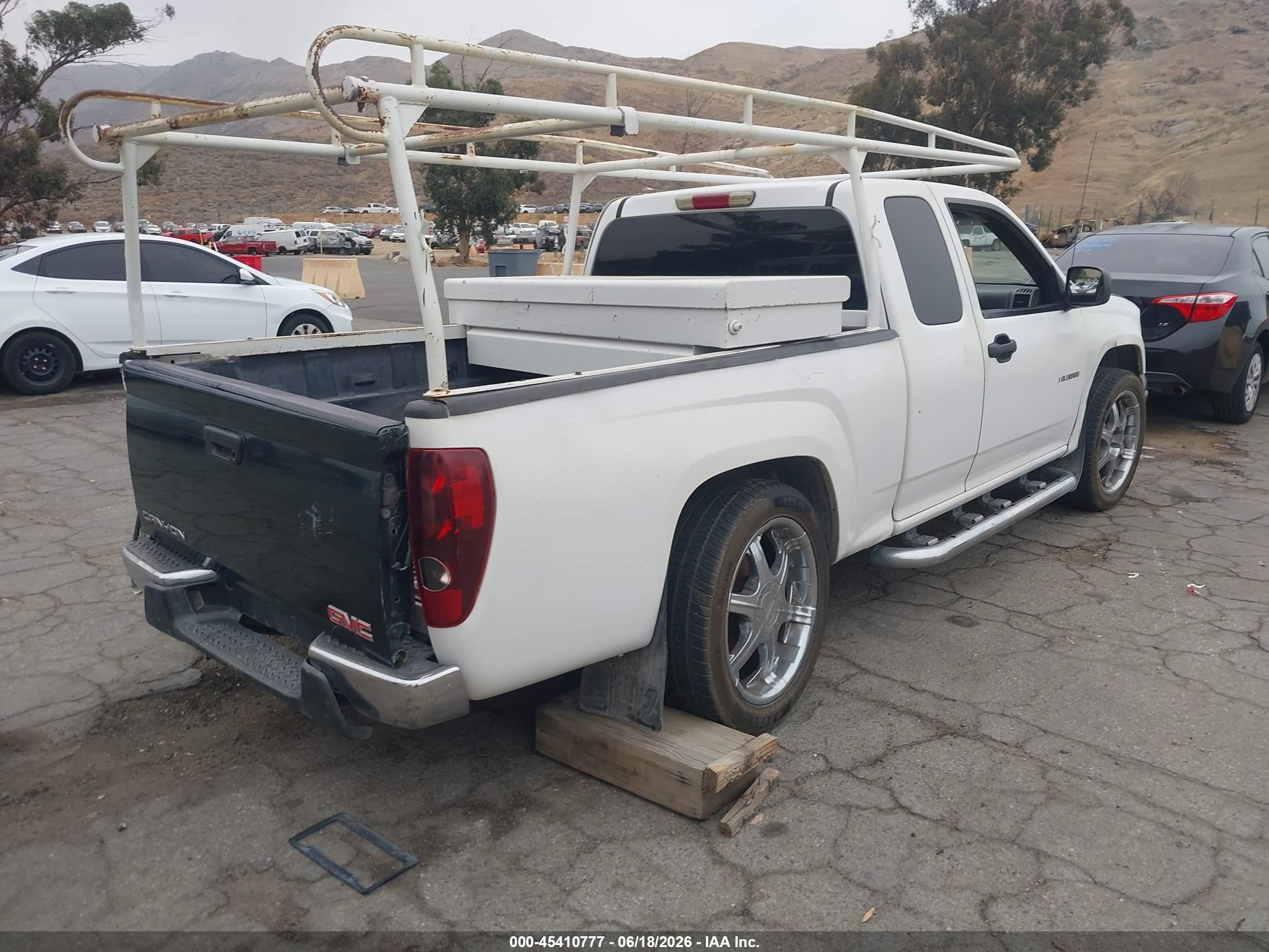 2005 Chevrolet Colorado Ls Белый vin: 1GCCS196258110951